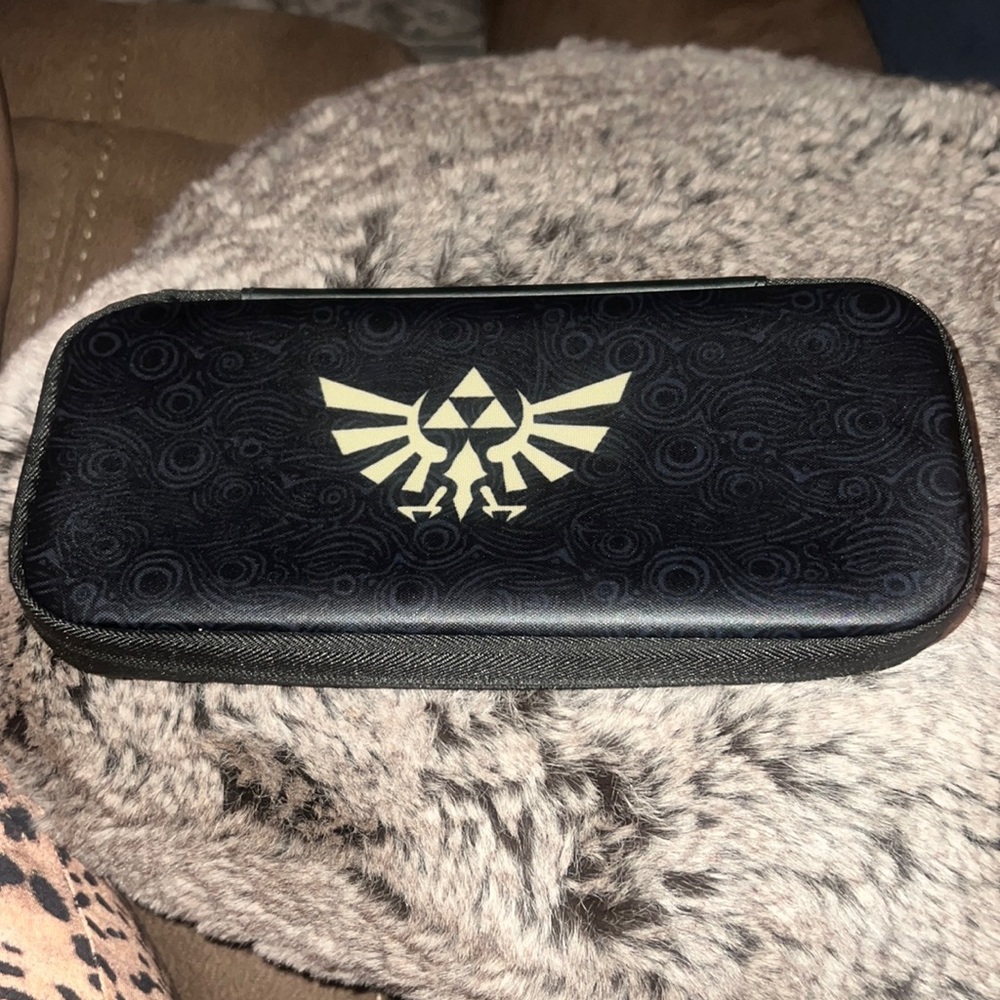 Legend of Zelda Nintendo switch case new